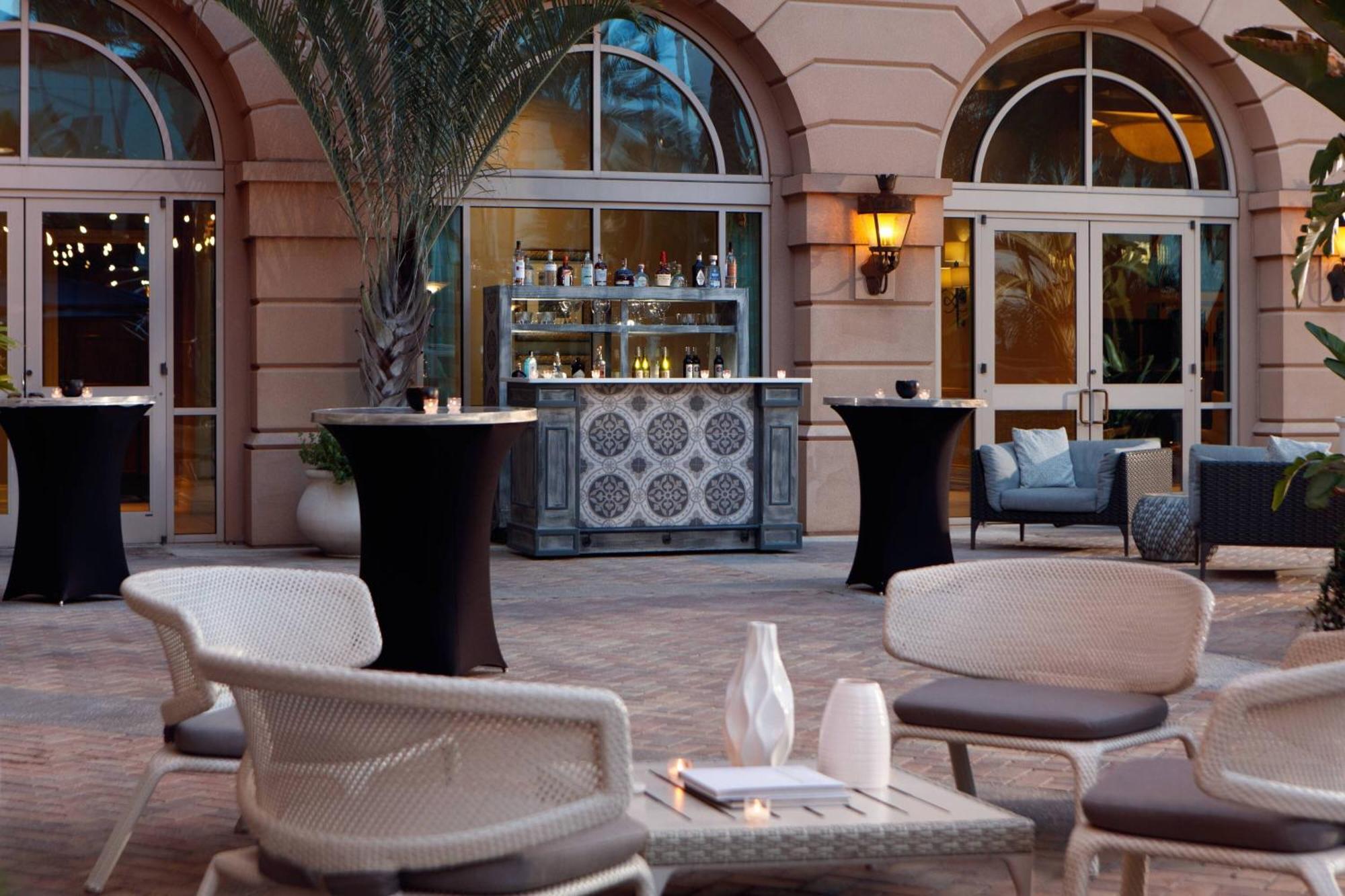 Renaissance Tampa International Plaza Hotel Экстерьер фото