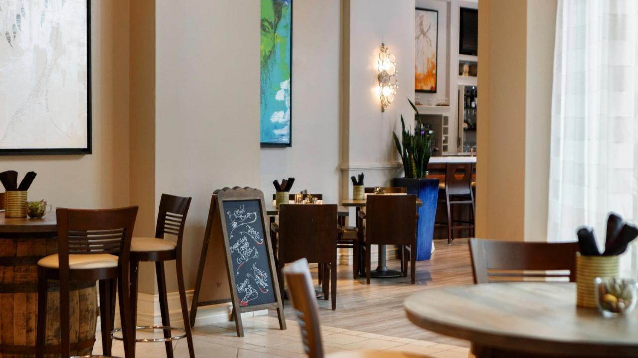 Renaissance Tampa International Plaza Hotel Экстерьер фото